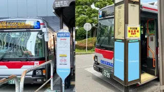 14.バス広告｜バス停留所広告